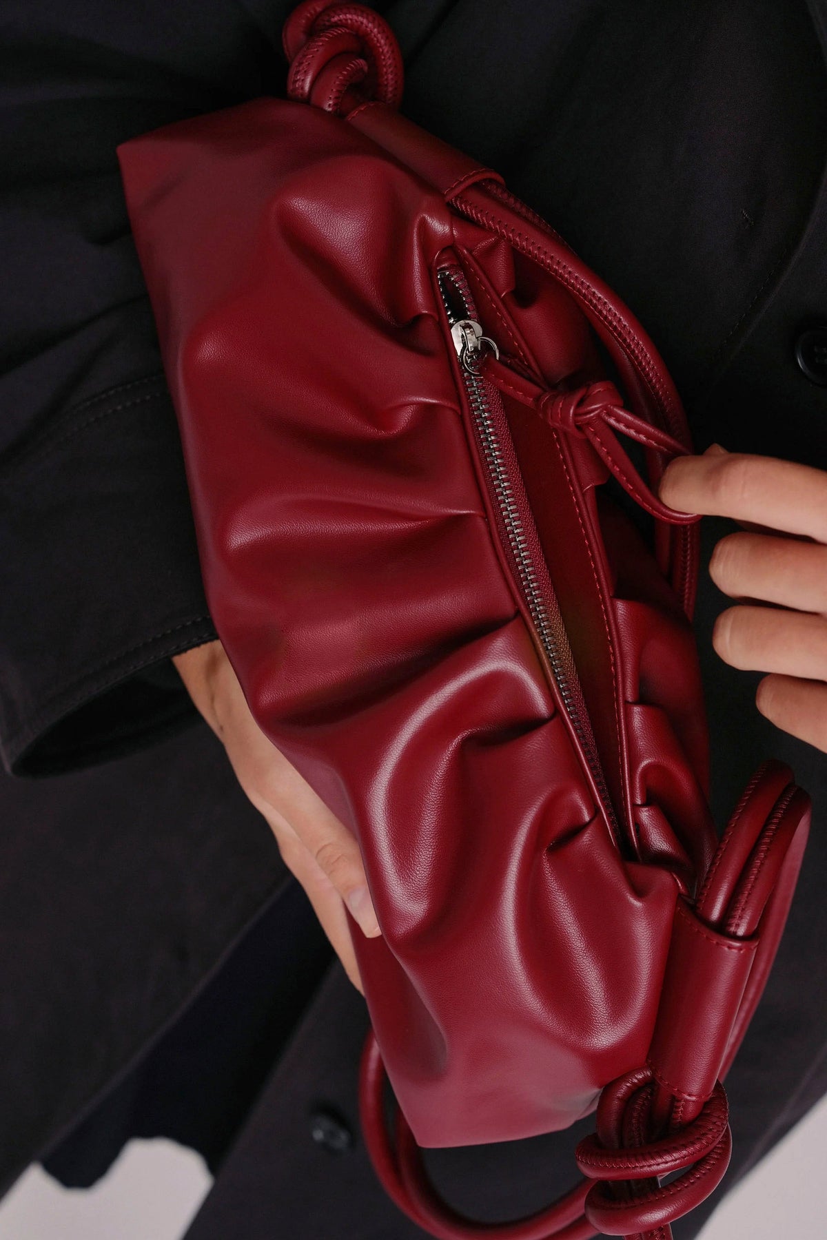 ÖLEND - DUMPLING BAG - CHERRY RED