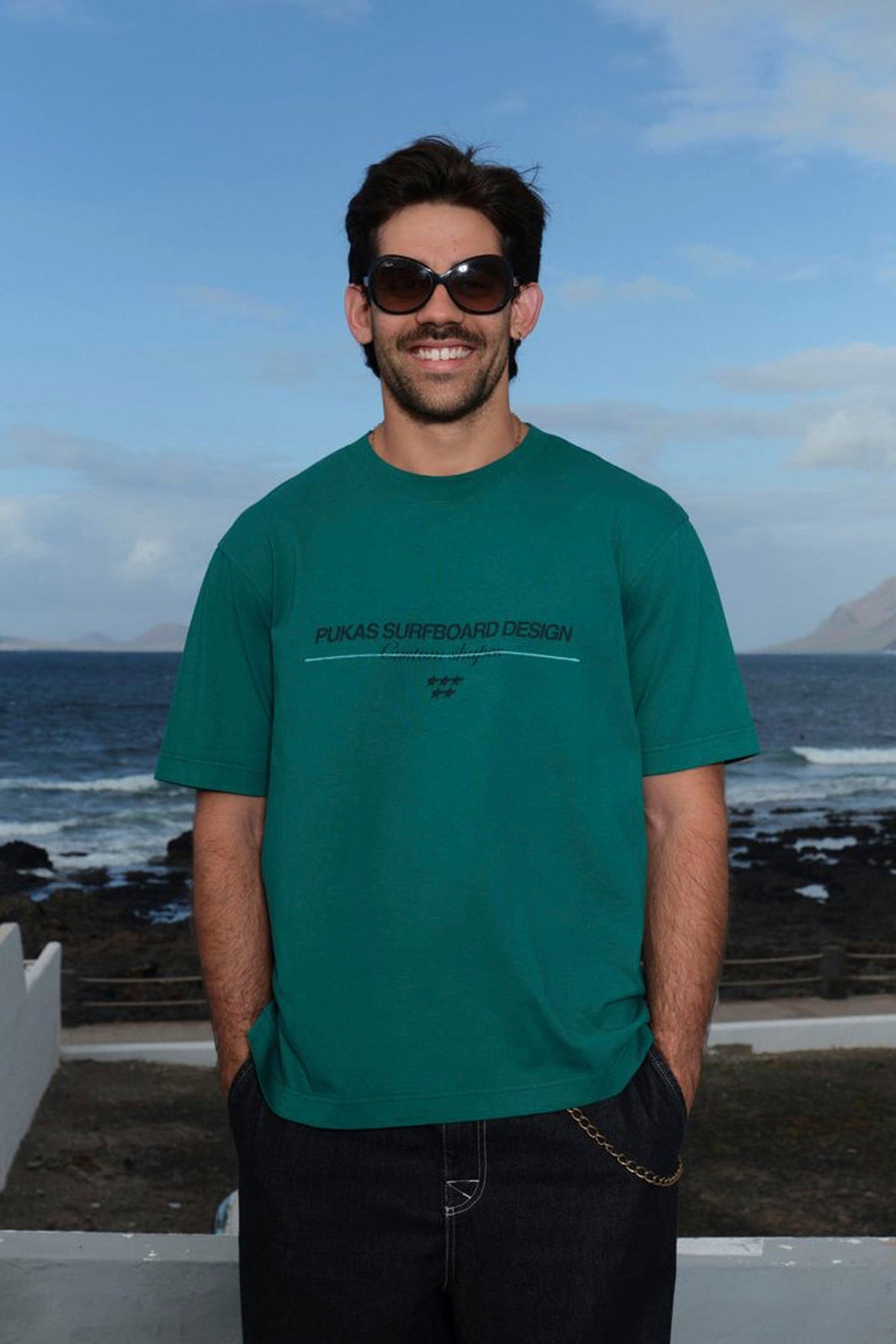 PUKAS - FIVE STARS SHORT SLEEVE TEE - EVERGREEN